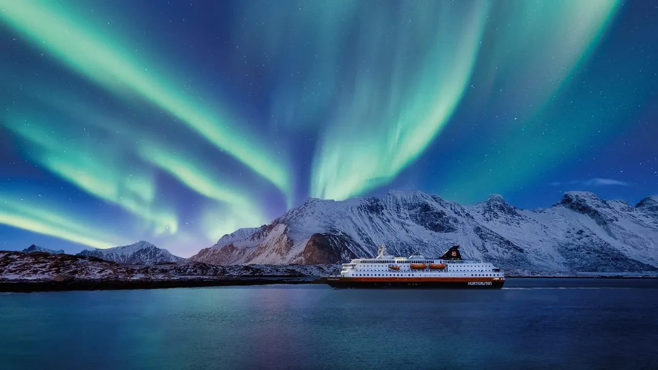 Cruceros por Alaska — glaciares desde cubierta
